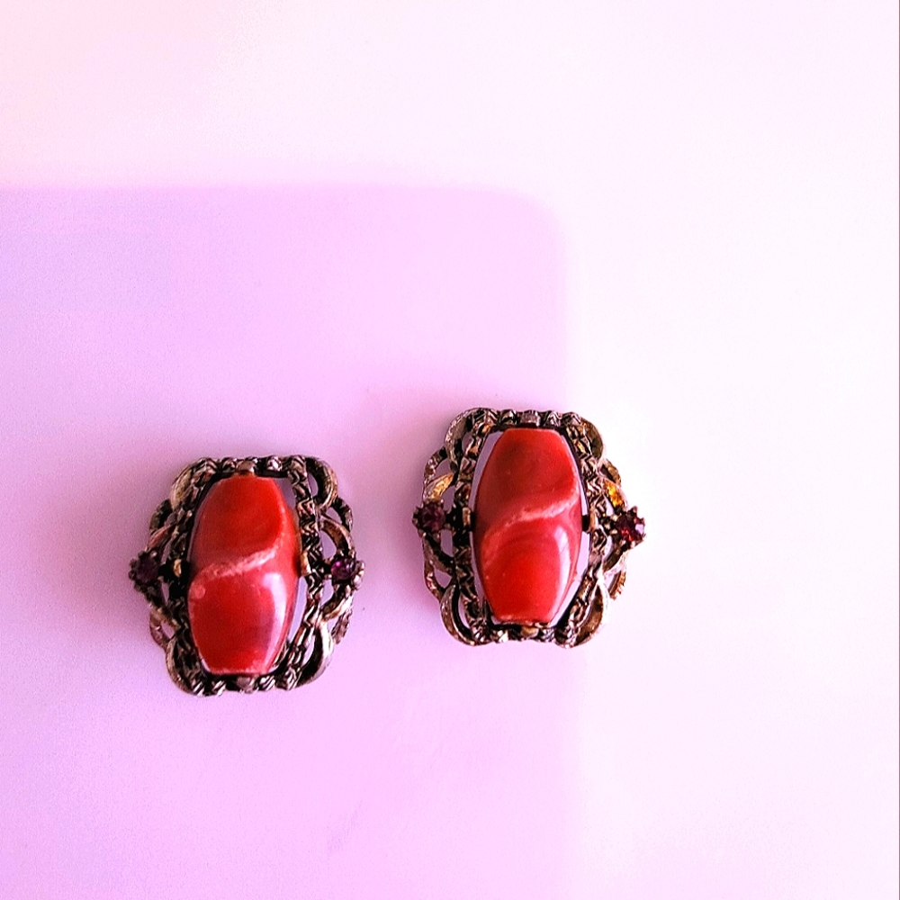 Vintage Clip-on Earrings